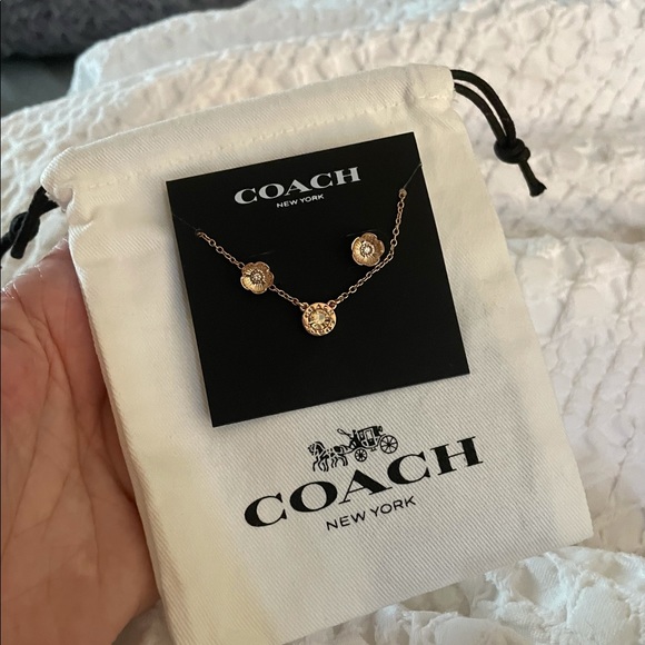 Coach Tea Rose Set ….. - Picture 1 of 3